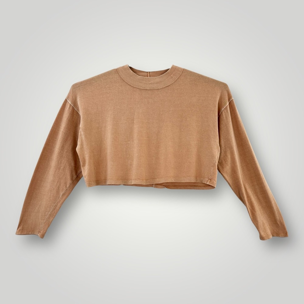 We The Free Tee Womens Small Beige Tan Cropped Long Sleeve Boxy Pullover Top
